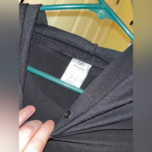 Infinite Performance Women’s Large ‘Killin It’ Mesh Crop Hoodie - Picture 3 of 4